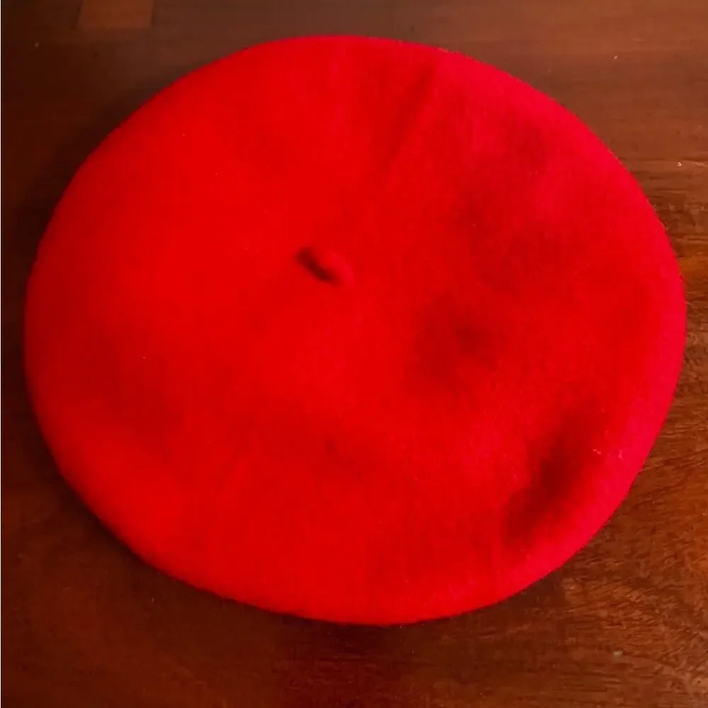 Red Beret Floral Embroidered Wool Hat French Accessory Trendy Retro